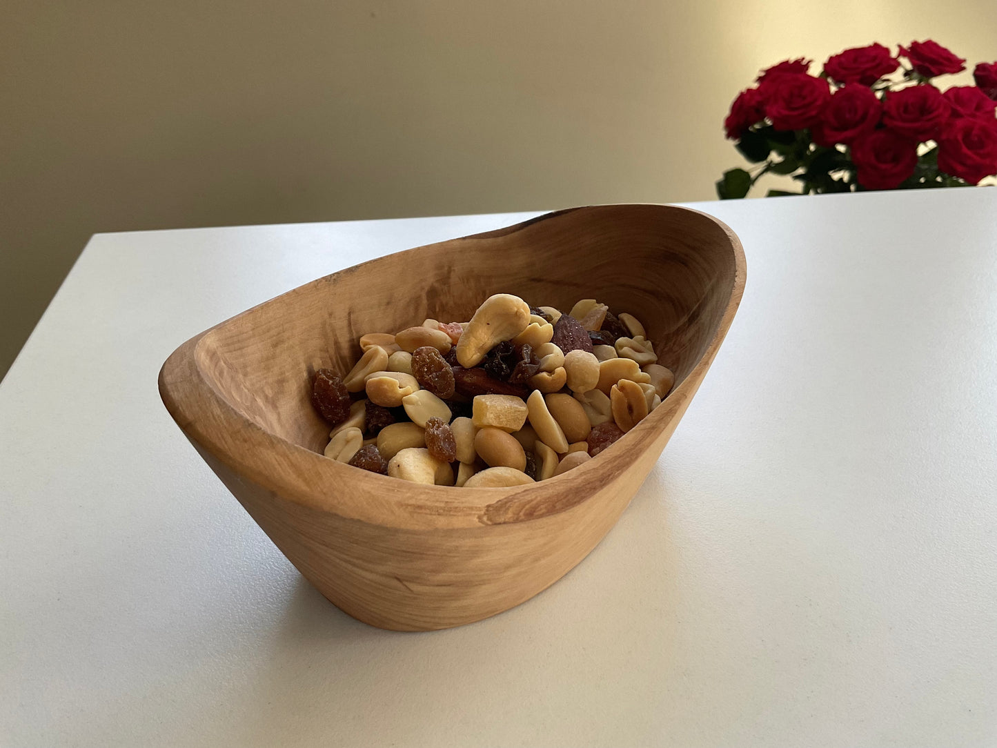 Oliventre-skål – naturlig og tidløs